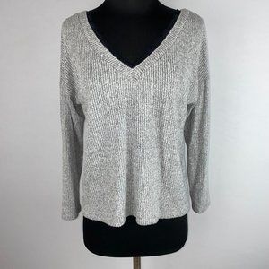 Moa Moa M Gray Knit Ribbed Black Lace Trim V-Neck Top Long Sleeve